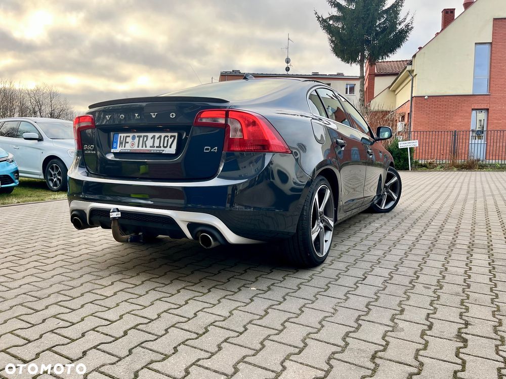 Volvo S60 - 2