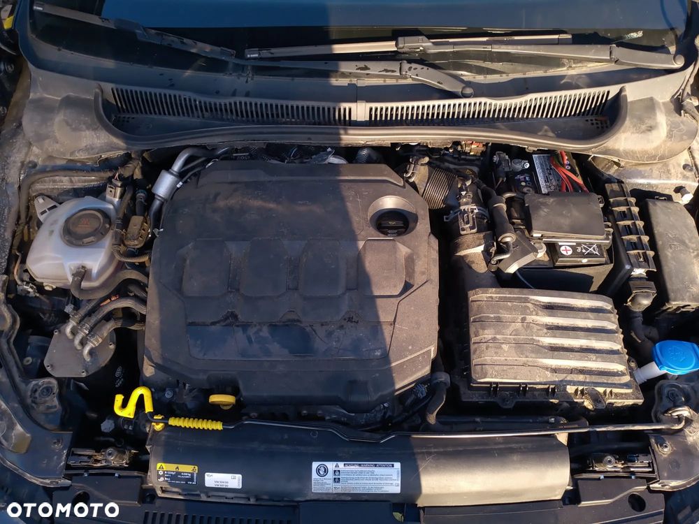 Volkswagen Polo 1.6 TDI SCR Comfortline - 17