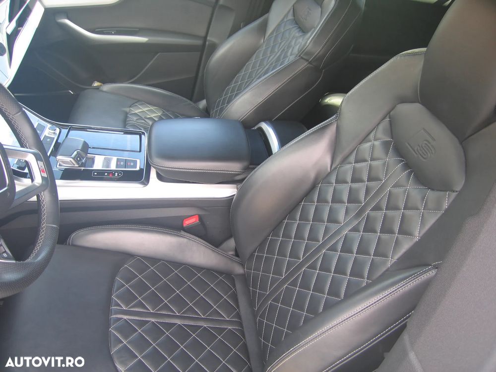 Audi Q8 - 7