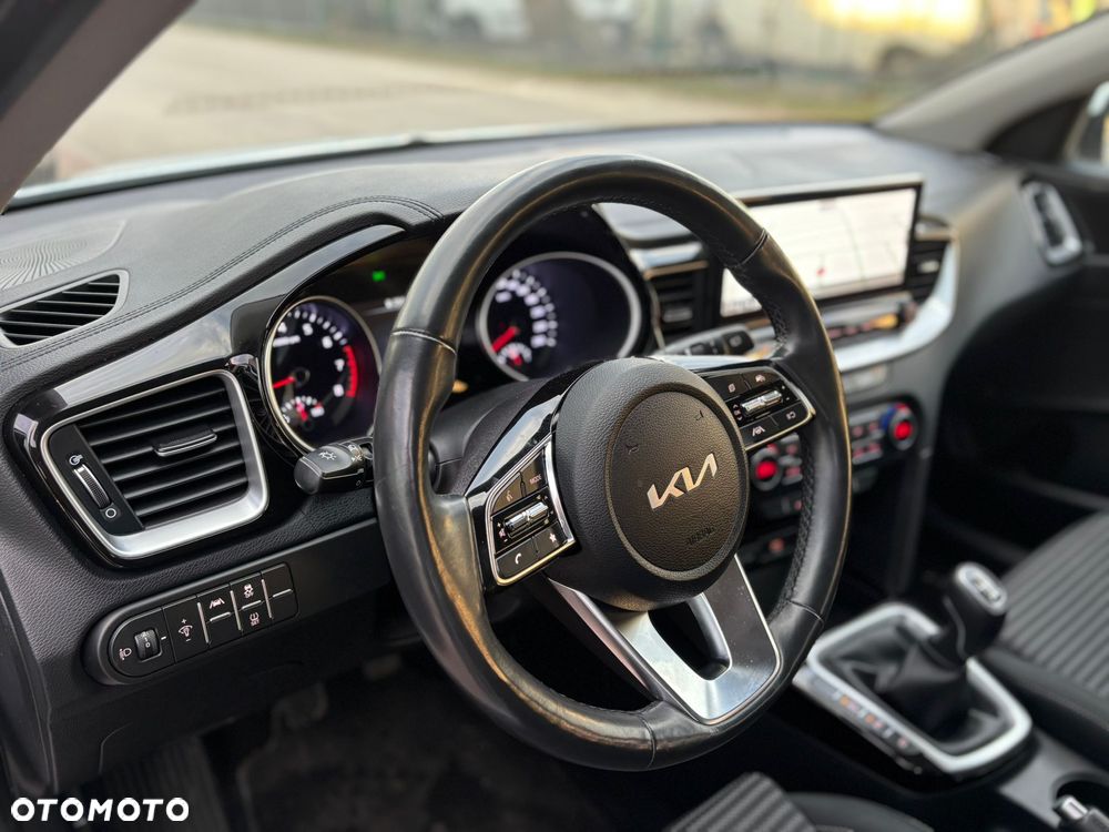 Kia Ceed 1.5 T-GDI OPF JBL Sound Edition - 10