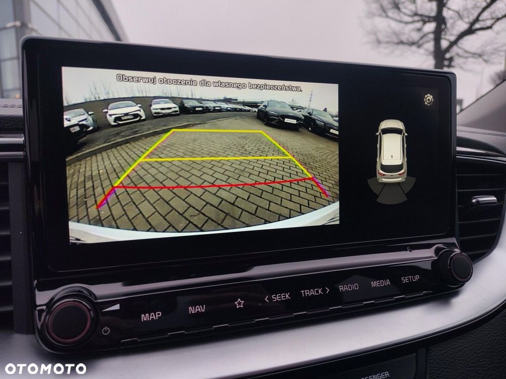Kia Ceed - 21