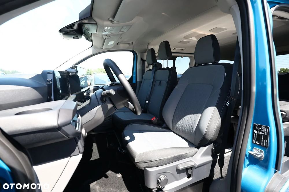 Ford Tourneo Custom 320 L2H1 VA Autm Active - 9