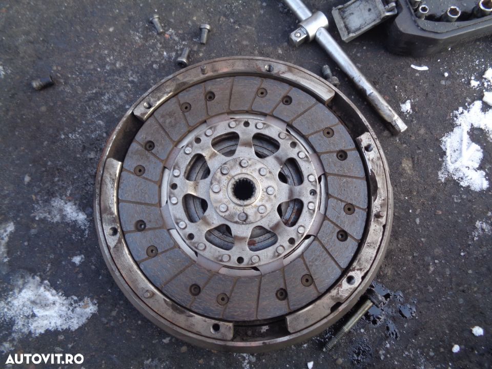 Vand Volanta Placa Disc Peugeot,CITROEN, 307,  407, C4,1.6 HDI din 2006 se afla in stare foarte buna - 3