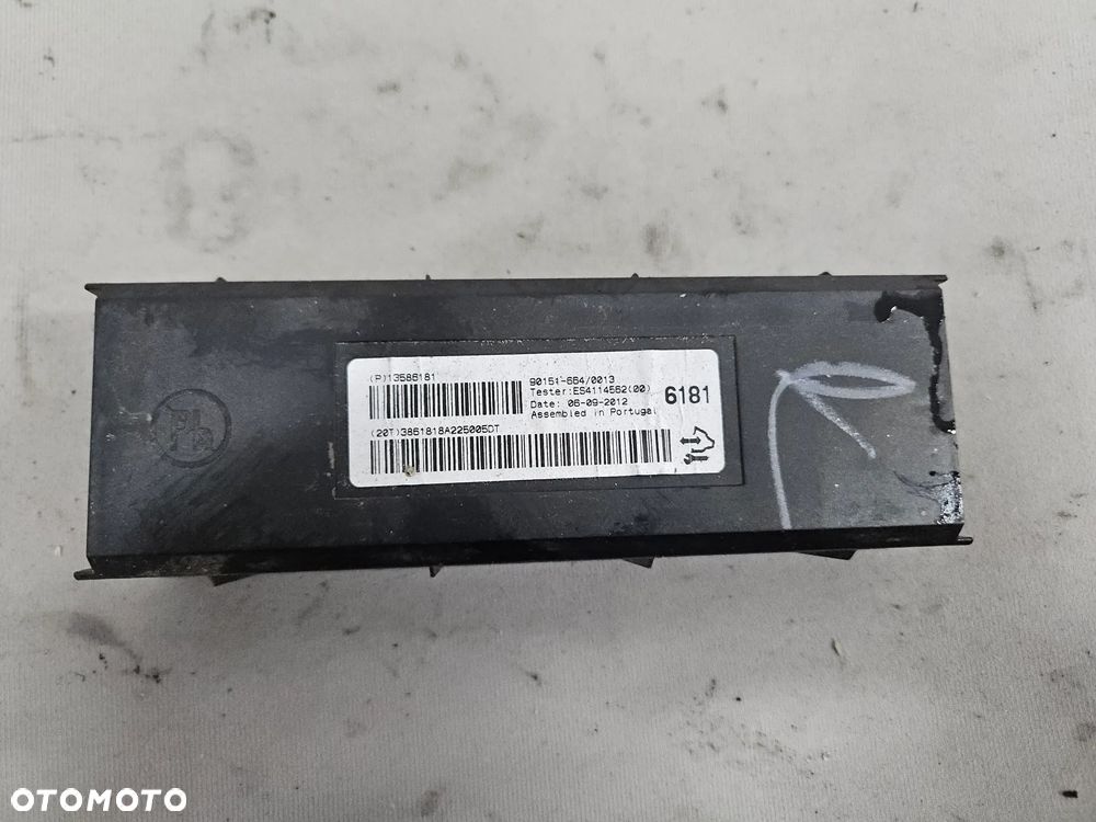 Moduł sterownik wentylatorów Opel Meriva B 2012r Europa 13586181 - 1