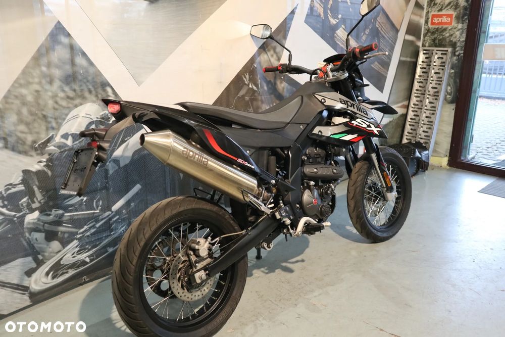 Aprilia SX - 18