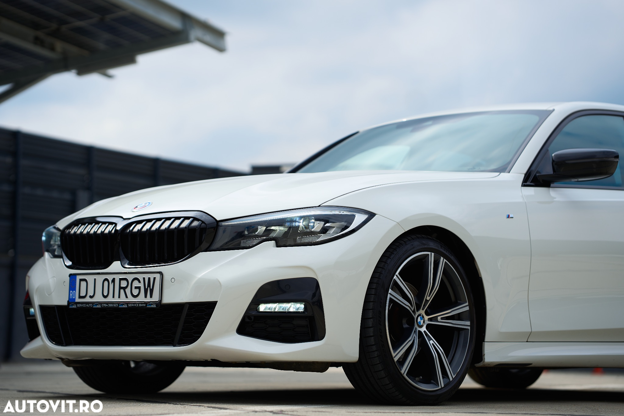 BMW Seria 3 320i Aut. Edition M Sport Shadow - 7