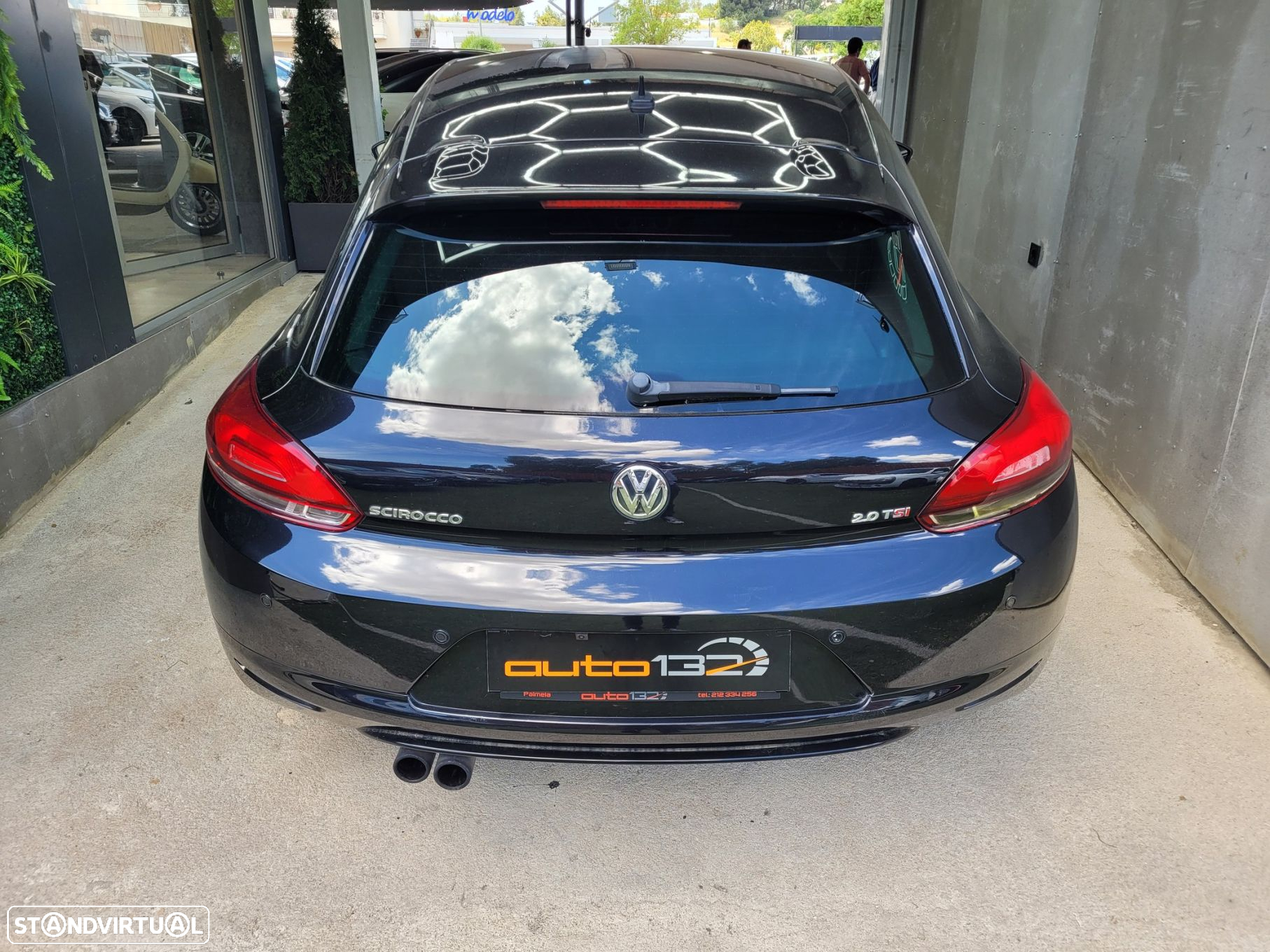 VW Scirocco 2.0 TFSi Sport DSG - 32