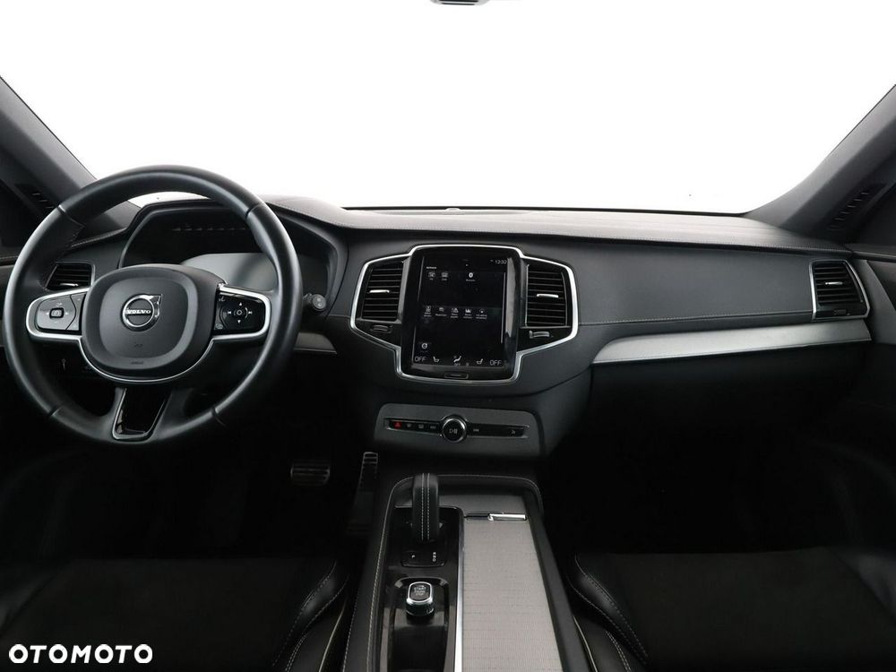 Volvo XC 90 - 16