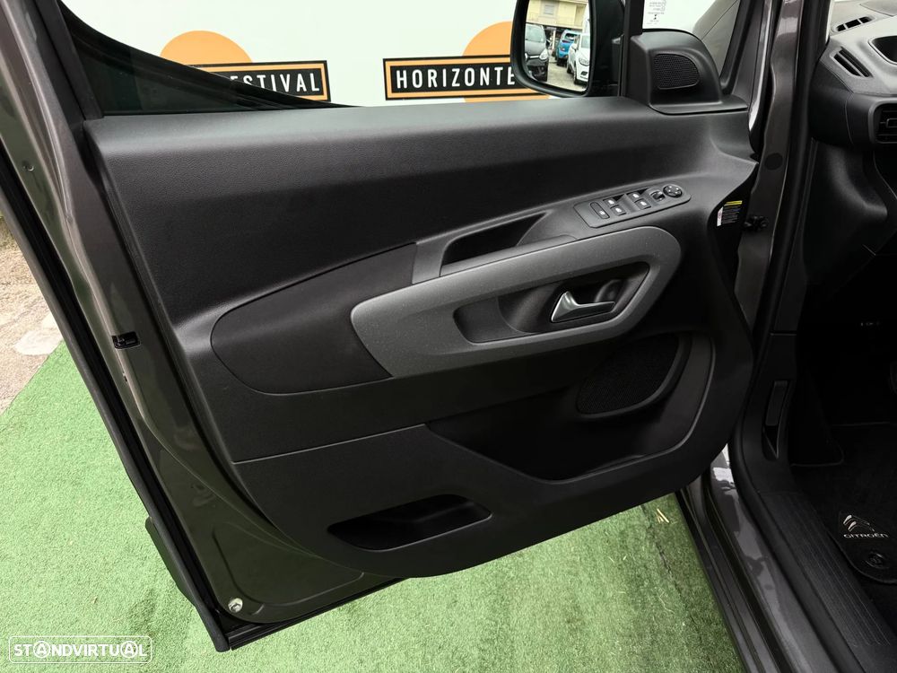 Citroën e-Berlingo M Shine - 31