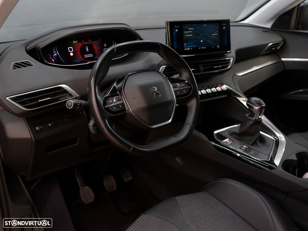 Peugeot 3008 1.2 PureTech Allure - 17