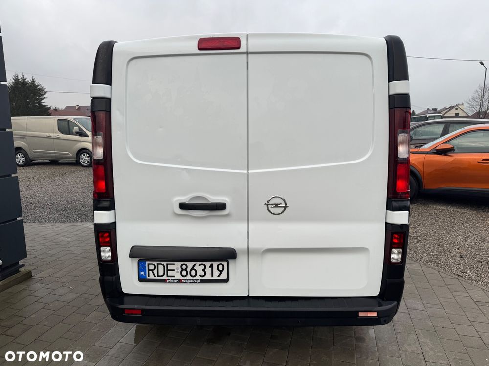 Opel Vivaro - 9