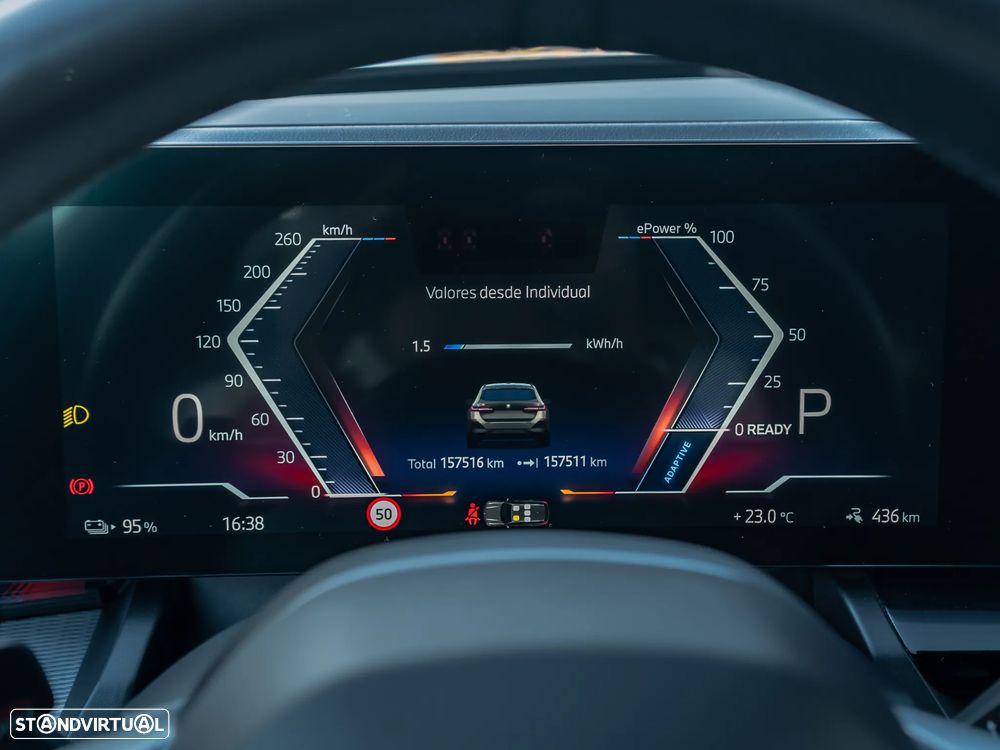 BMW i5 Touring eDrive40 - 17