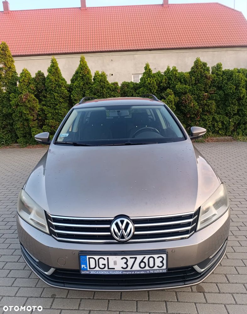 Volkswagen Passat 1.6 TDI BlueMotion - 1