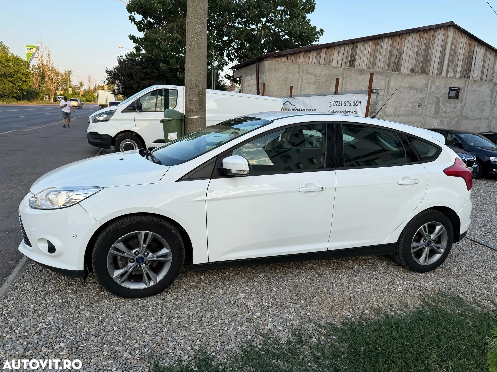 Ford Focus 1.0 EcoBoost Start-Stopp-System Business Edition - 18