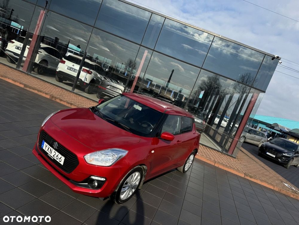 Suzuki Swift 1.2 Premium Plus - 9