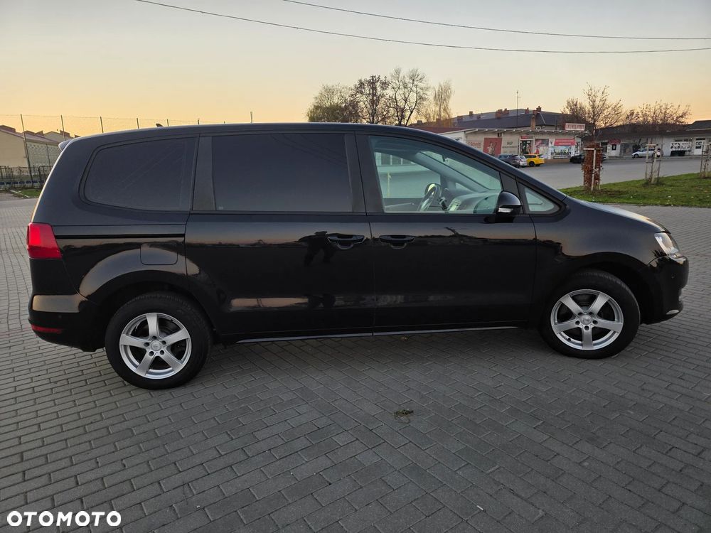 Volkswagen Sharan - 12