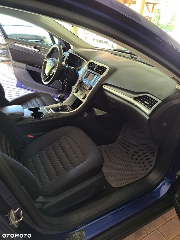 Ford Mondeo 1.5 EcoBoost Trend - 14