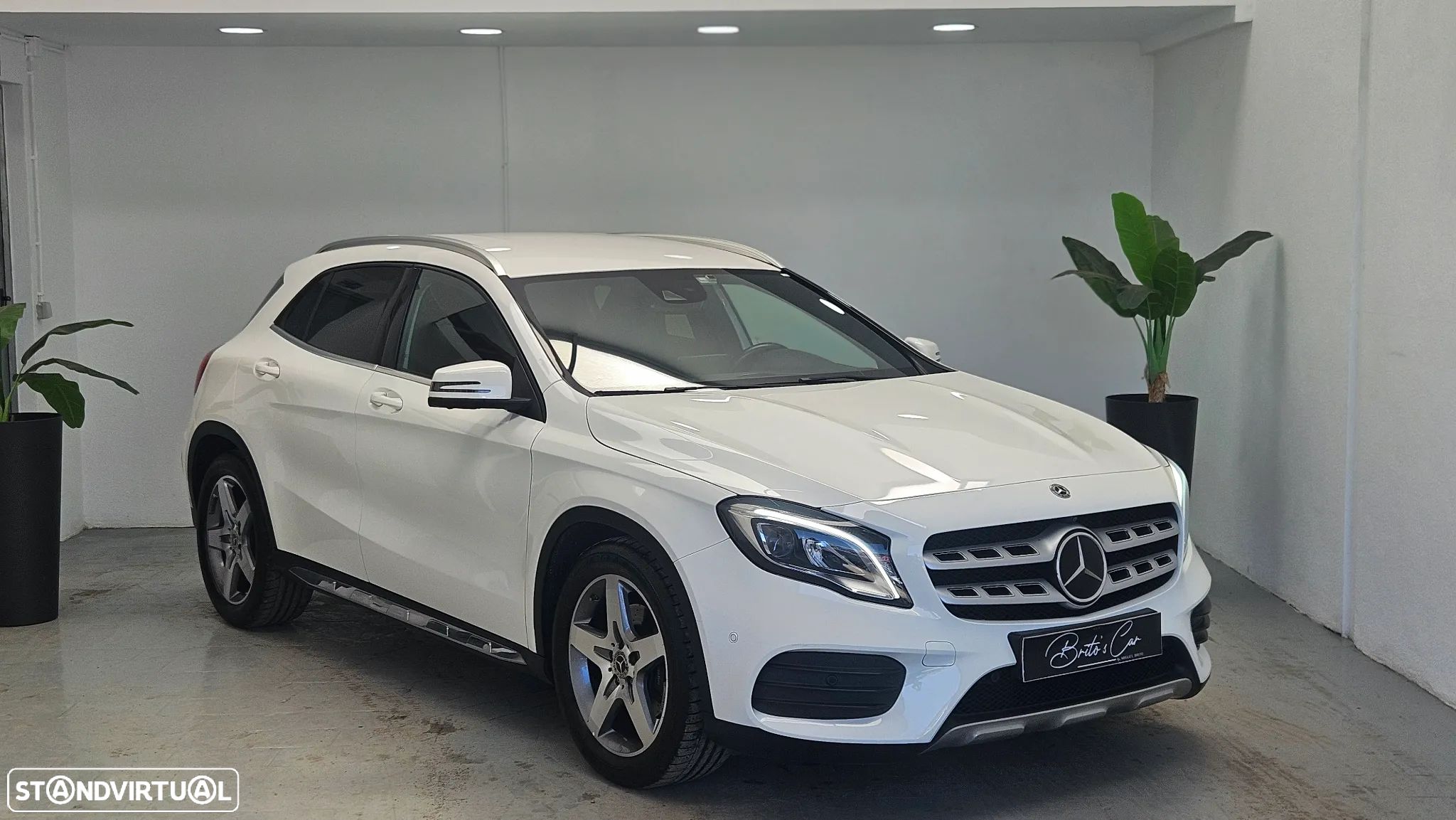 Mercedes-Benz GLA 220 4Matic 7G-DCT AMG Line - 1