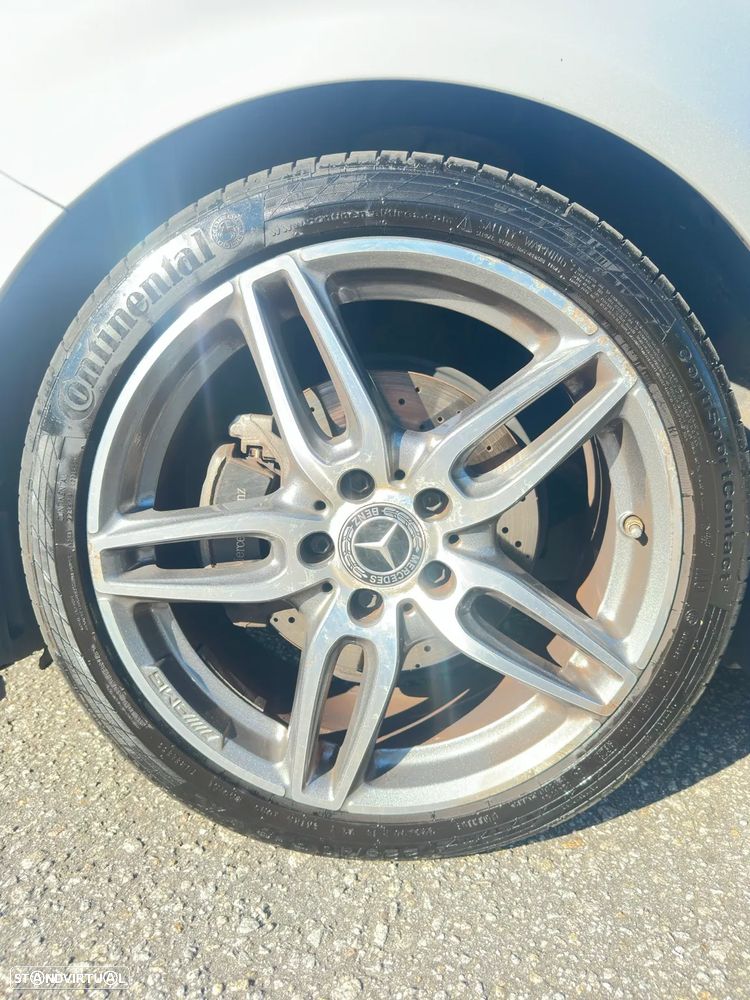 Mercedes-Benz A 180 d AMG Line - 10