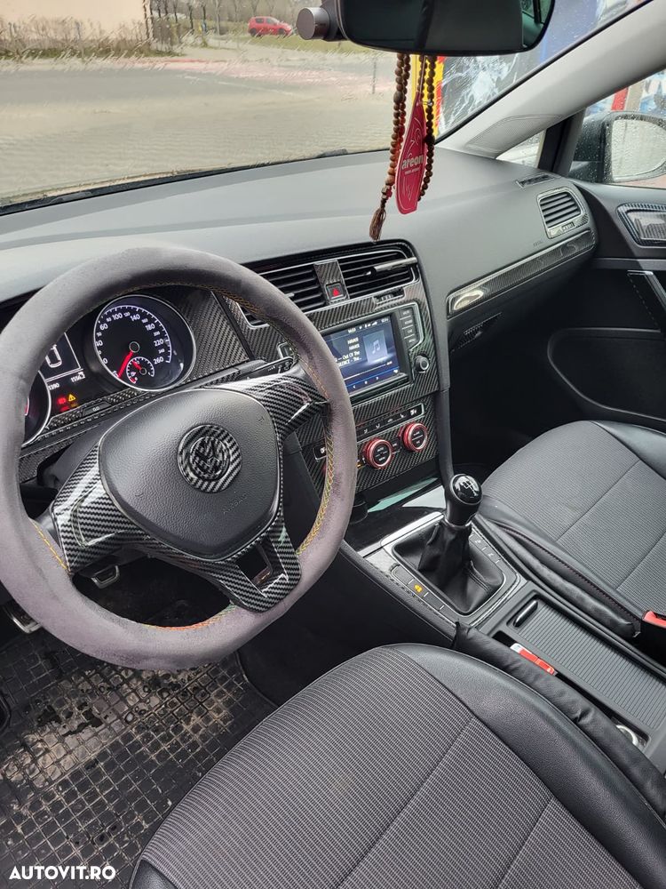 Volkswagen Golf 1.6 TDI 4Motion BMT Comfortline - 5