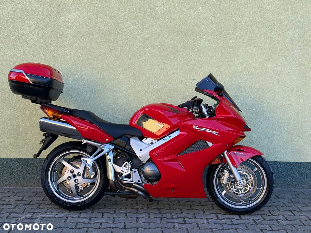Honda VFR - 7
