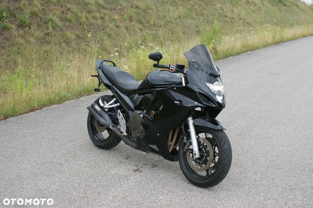 Suzuki GSX - 3