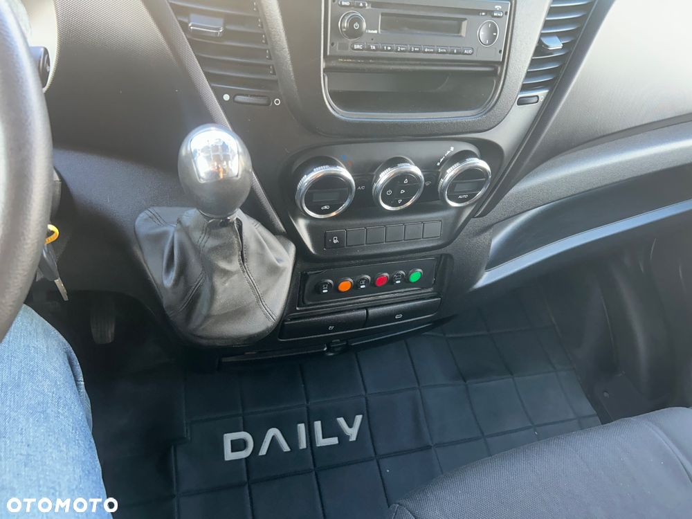 Iveco Daily - 17
