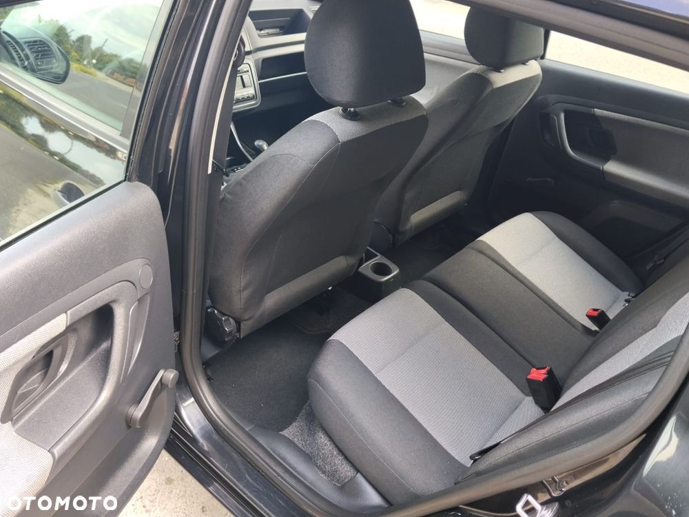 Skoda Fabia 1.4 16V Active - 18