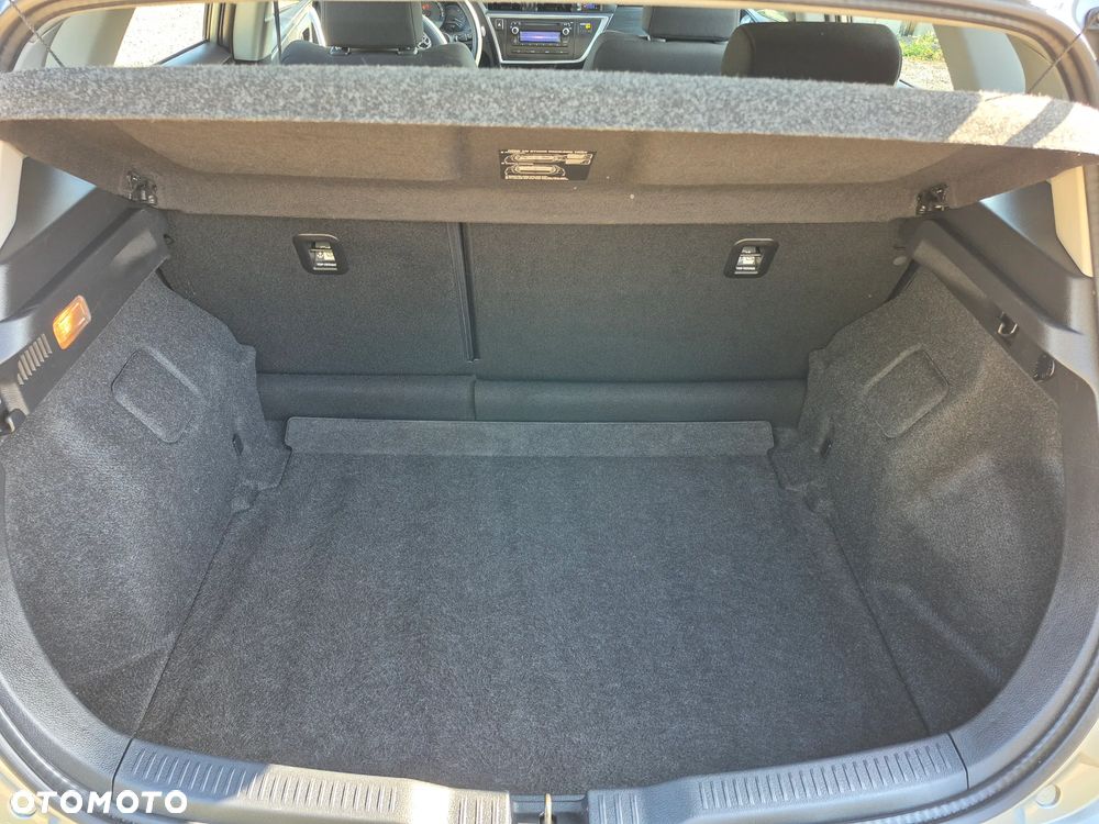 Toyota Auris 1.33 VVT-i Premium - 8