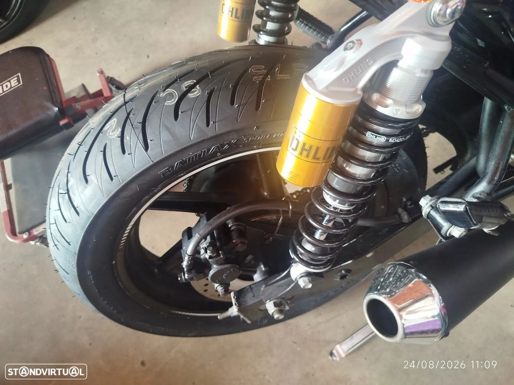 Honda CB Seven Fifty - 13