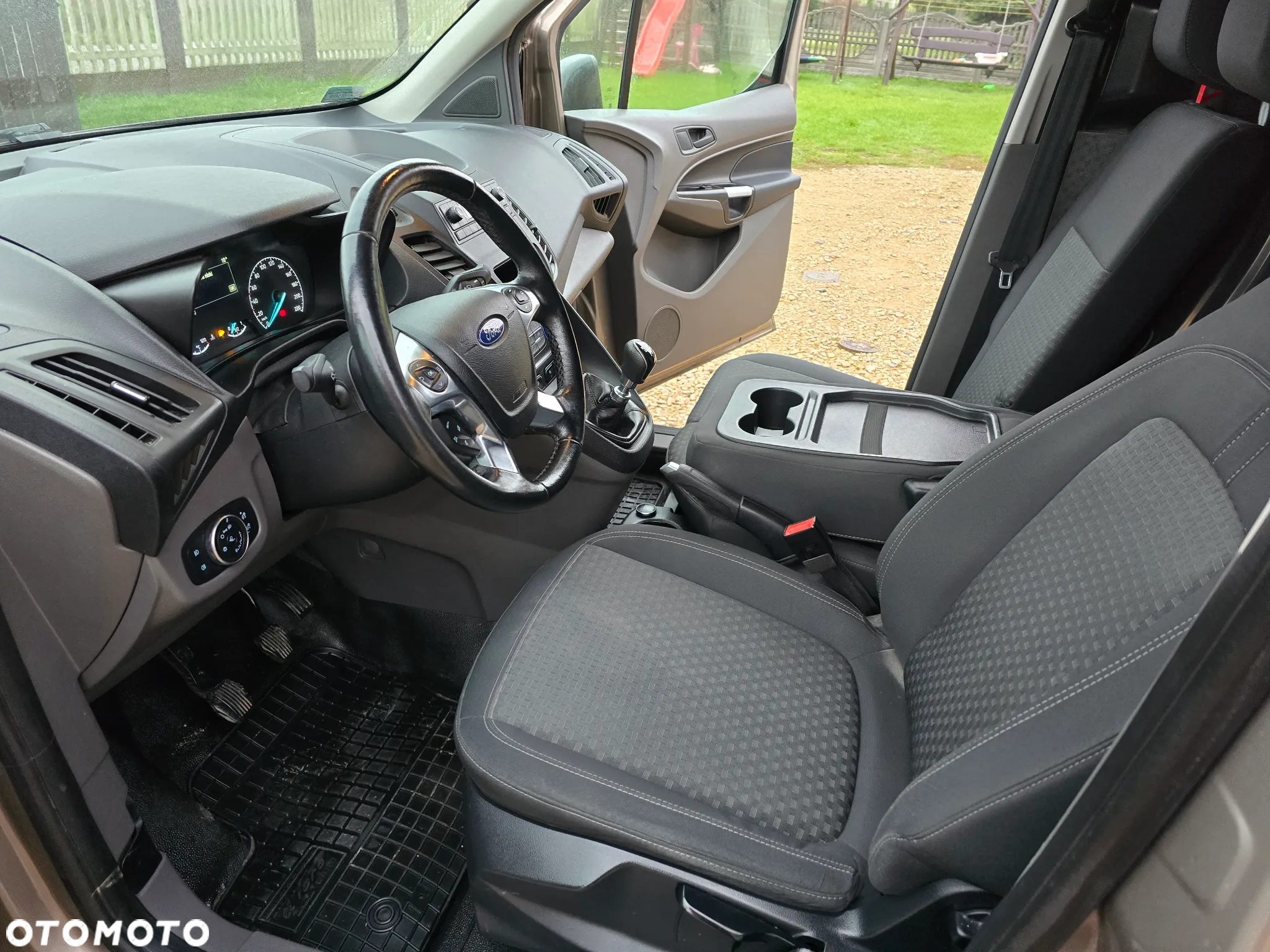 Ford TRANSIT CONNECT - 9