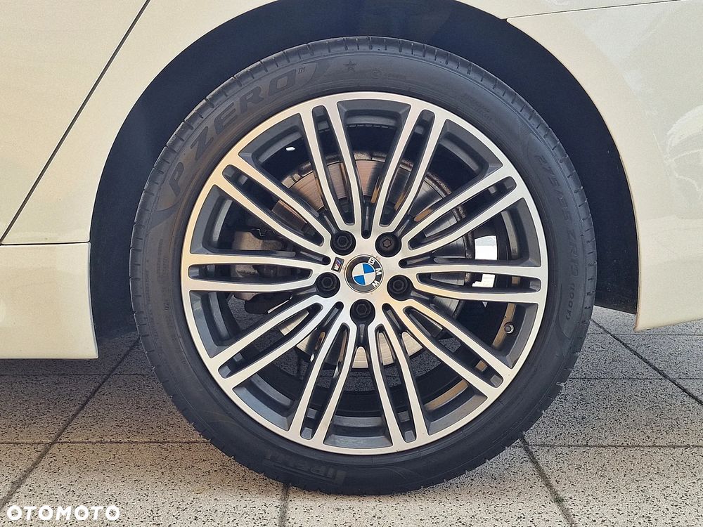 BMW Seria 5 520d M Sport sport - 23