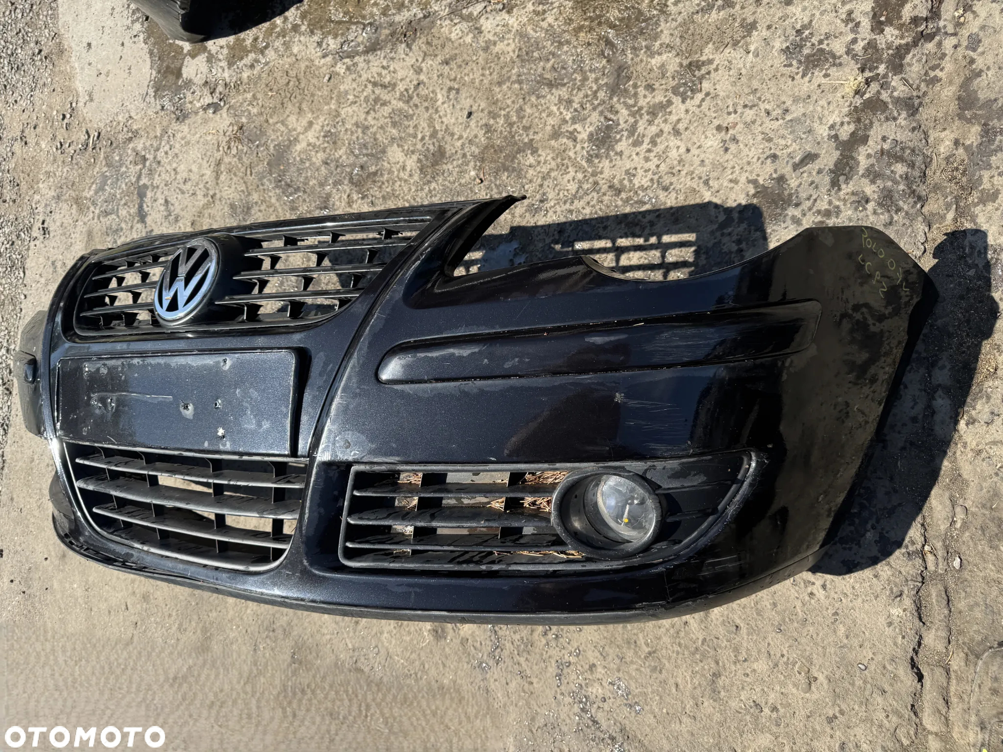 Zderzak Volkswagen Polo IV lift przód kolor LC9Z OE - 2