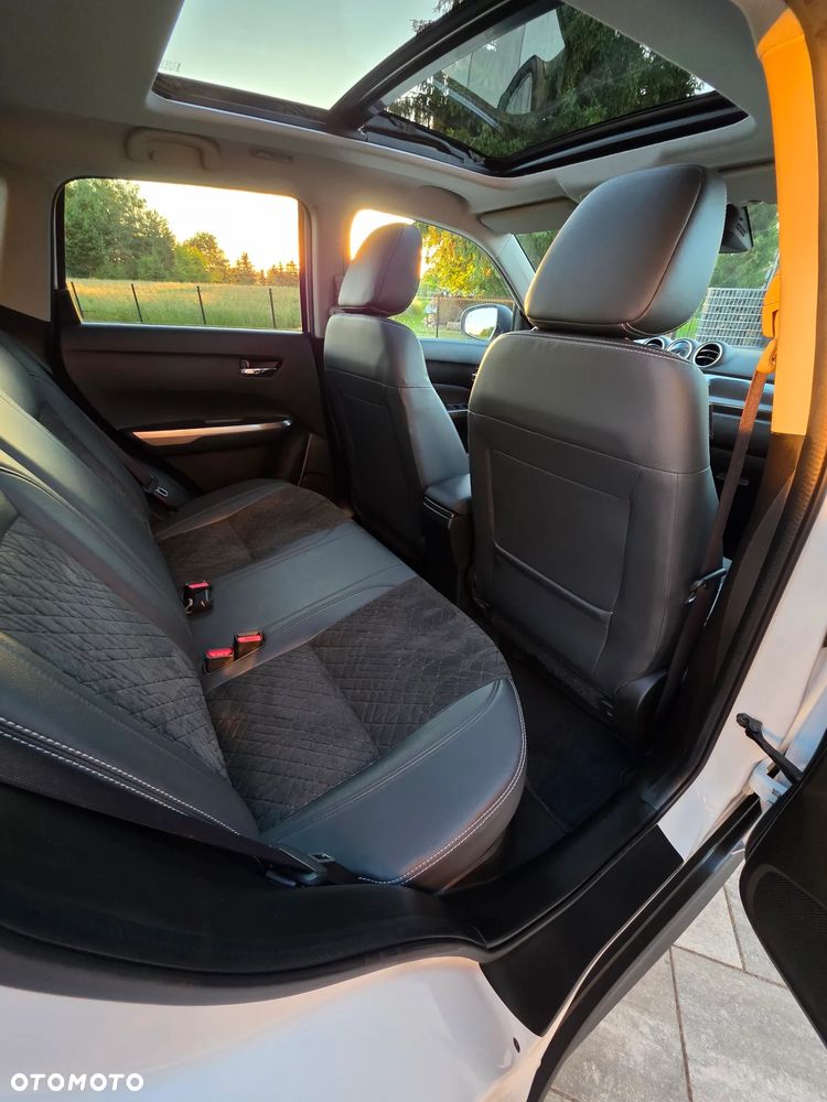 Suzuki Vitara 1.4 Boosterjet Premium 2WD - 19