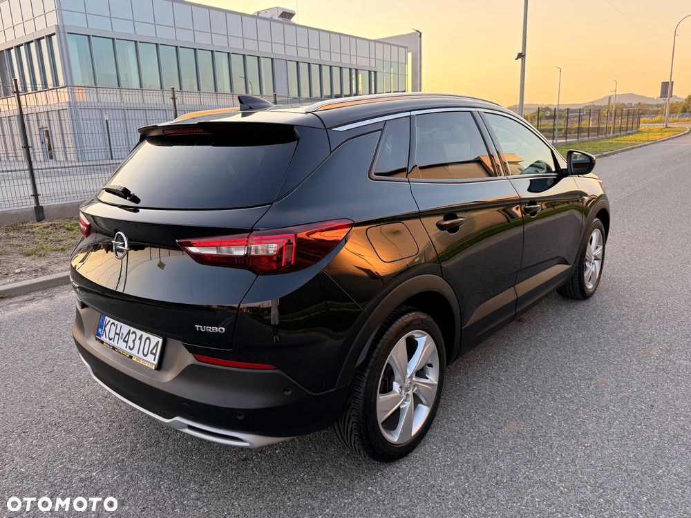 Opel Grandland X 1.6 T Ultimate S&S - 8