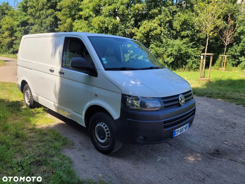 Volkswagen T5 - 24