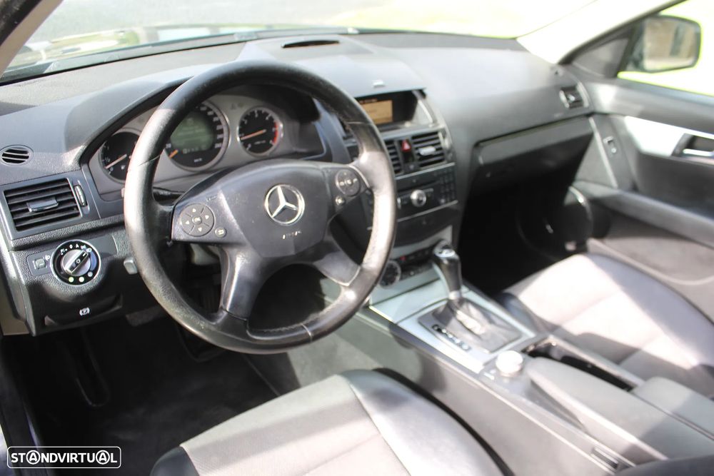 Mercedes-Benz C 220 CDi Avantgarde Aut. - 12