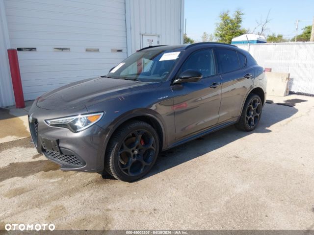 Alfa Romeo Stelvio 2.0 Turbo Veloce TI Q4 - 5