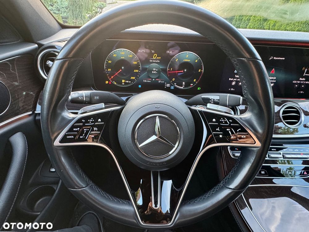 Mercedes-Benz Klasa E 200 d Avantgarde - 23
