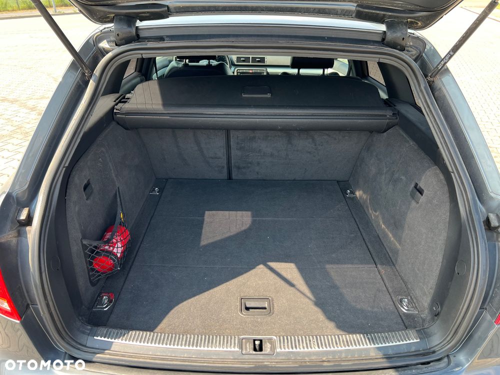 Audi A4 Avant - 9