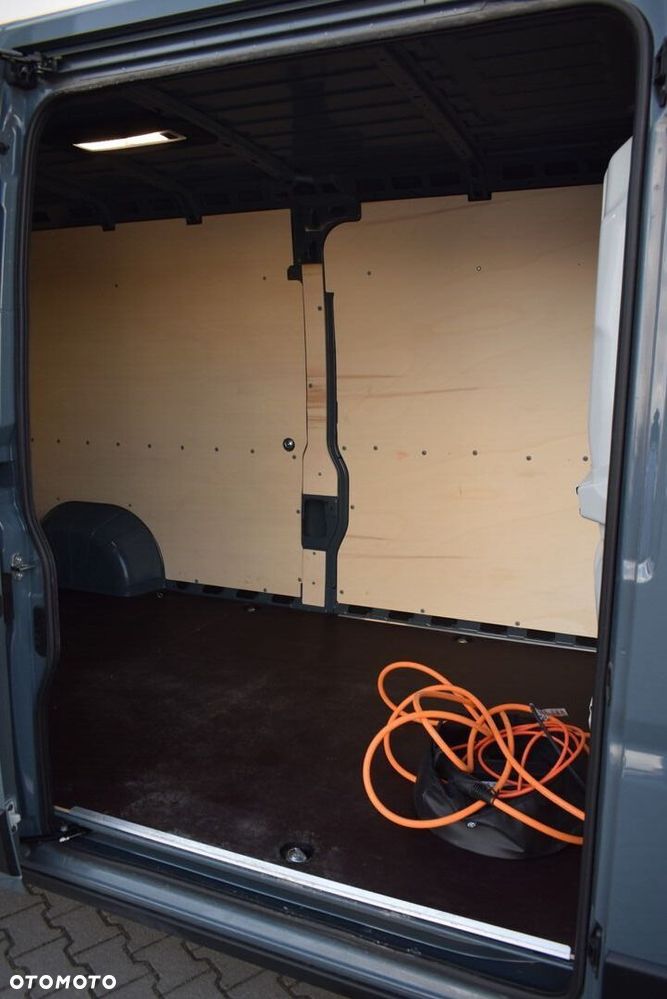 Toyota PROACE MAX - 12