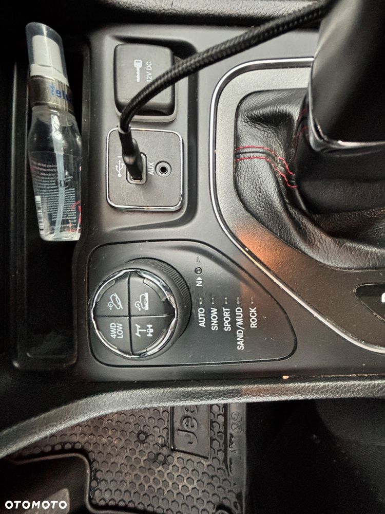 Jeep Cherokee 3.2 V6 Pentastar Active Drive Lock Autom Trailhawk - 23