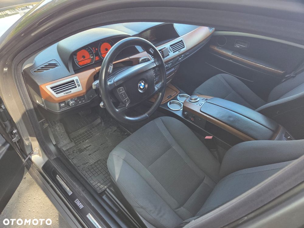 BMW Seria 7 - 6