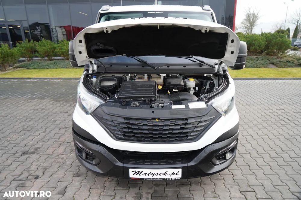 Iveco DAILY 35-140 / BASCULATOR / CU TRACȚIE MÂNĂ / DOUĂ TRACȚII / MANUAL / 6 LOCURI / - 37