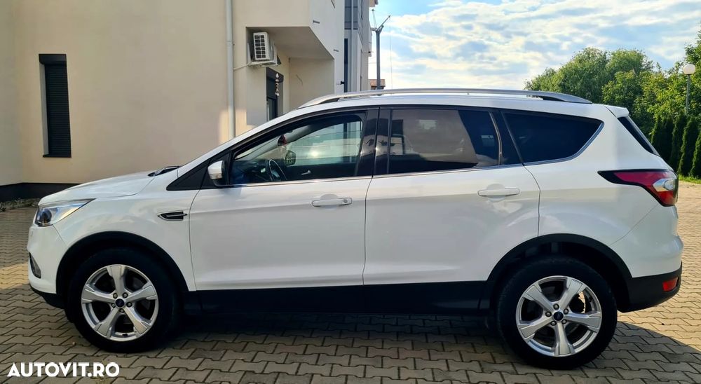 Ford Kuga - 5