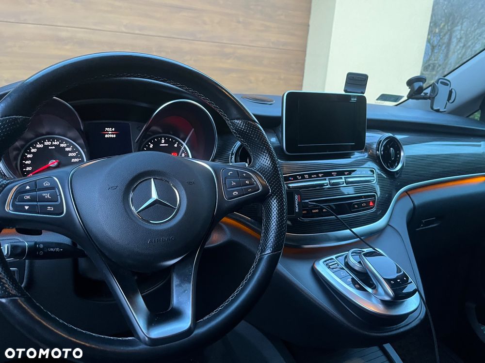 Mercedes-Benz Klasa V 250 d Avantgarde 9G-Tronic - 7