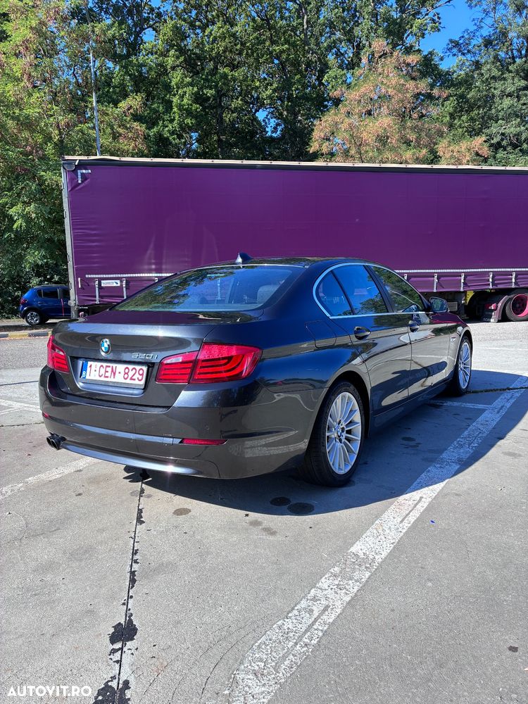 BMW Seria 5 520i Aut. - 5