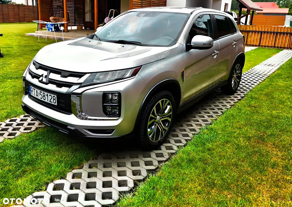 Mitsubishi ASX - 5