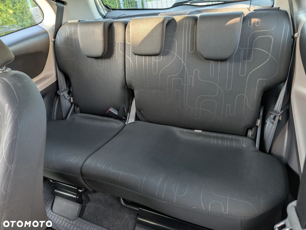 Toyota Yaris 1.4 D-4D Terra A/C - 26