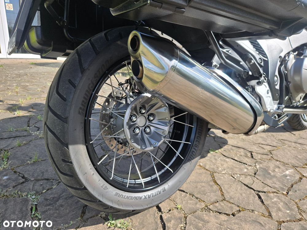 Honda VFR - 10